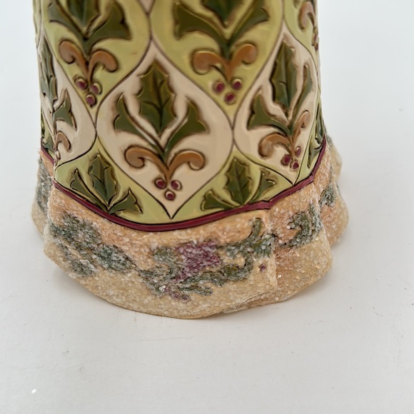 Jim Shore Jolly Holly Days Victorian Angel with Candle - Picture 12 of 16